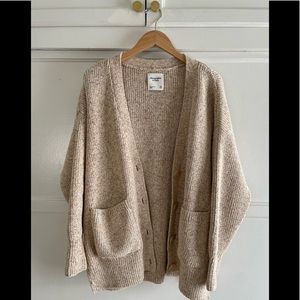 A&F Oversized Legging Friendly Cable Cardigan